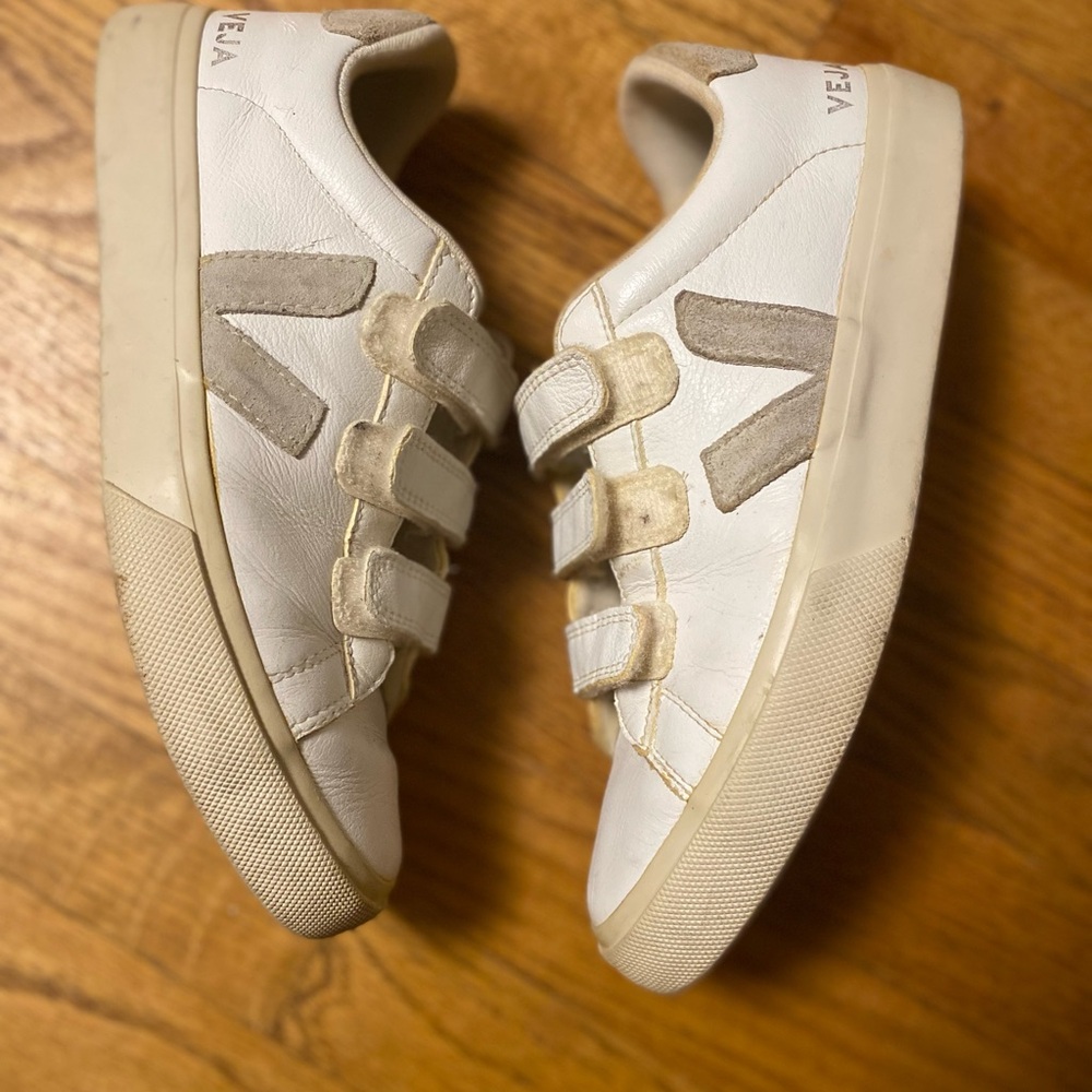 Women’s Veja sneakers